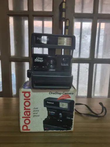 Polaroid OneStep Close-Up (Série 600)