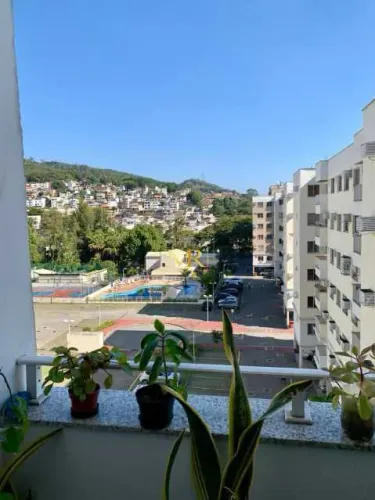 Apartamento à Venda - 2 Dormitórios (1 Suíte) - Praça Seca - 66 m² com Varanda e Vista Liv