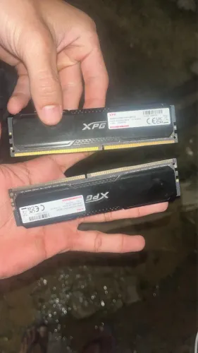 Vendo memória ram XPG ddr4 2x8