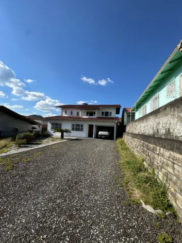 CASA DE ALVENARIA À VENDA - LAURENTINO 