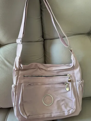 Bolsa transversal lilás média