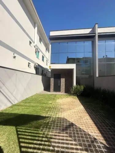 ALUGUEL ANUAL SOBRADO MOBILIADO NOS INGLESES | FLORIANÓPOLIS/SC
