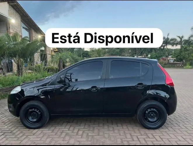 Fiat Palio Attractive 1.0 EVO Fire Flex 8V 5P 2014