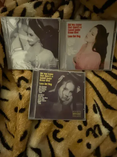 CD Lana del Rey - Did you Know that there's an ocean under ocean blvd