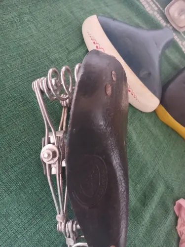 Banco de bicicleta artigo