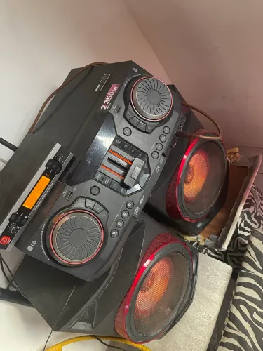 Som LG XBOOM 2350w