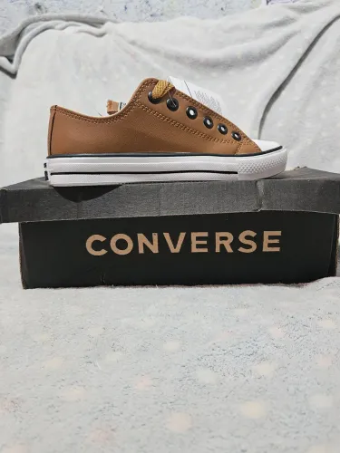 Tênis Converse Chuck Taylor All Star Sintético - Marrom Casca de nozes