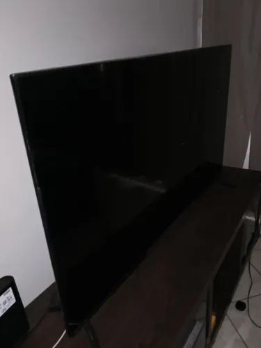 Tv 50 polegadas nova
