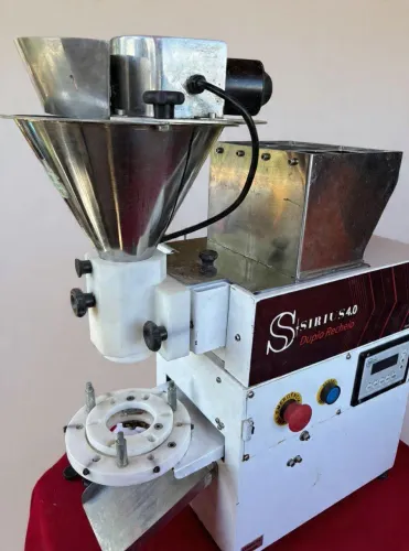 Máquina de Salgados Sirius 4.0 - Duplo Recheio