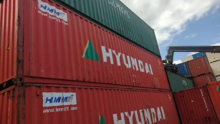  Container - Bem Conservado - Pronta Entrega - Marítimos 6/12M