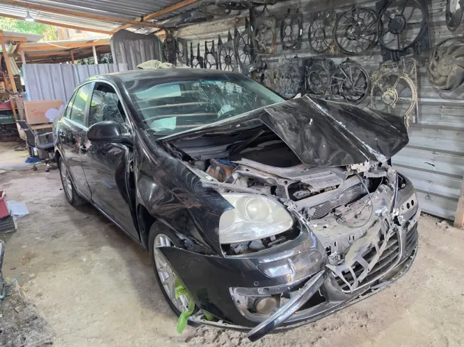 SUCATA JETTA 2.5 2007 A 2010 AUTOMATICO 