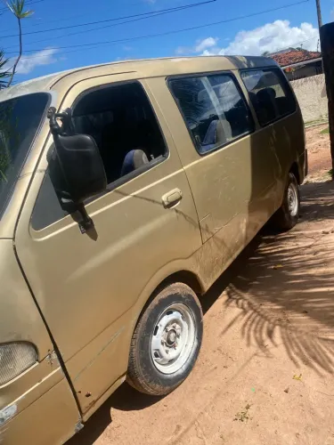 Kia Motors Besta EST 2.7 Diesel (10/12lug.) 1998