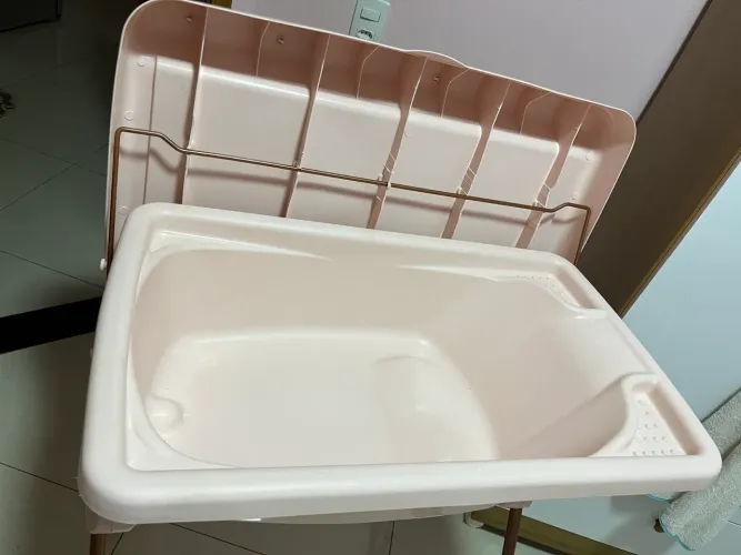 Banheira com suporte