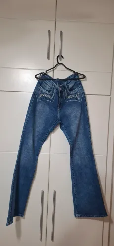 Calça Tassa Jeans Bordada NOVA!