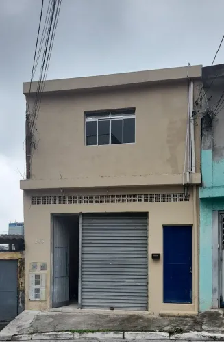 Vendo Terreno para Renda, contendo 7 imóveis para renda próx Metrô Giovanni Gronchi <br>
