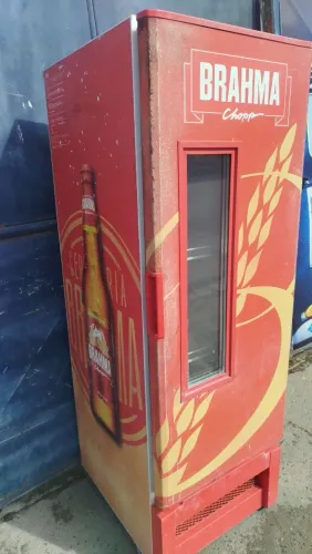Cervejeira vertical slim