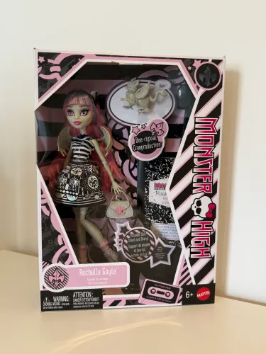 Monster high rochelle creeproduction