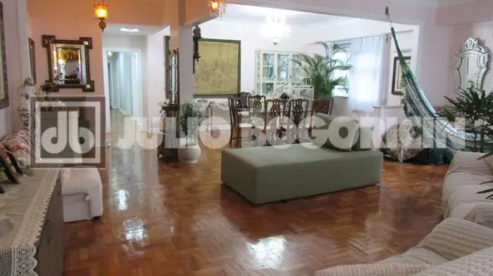 Flamengo - Quadríssima - Frente - Andar alto - Living para três ambientes - 4 Quartos - Su