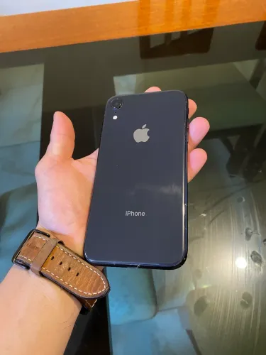 iPhone XR 64 GB 