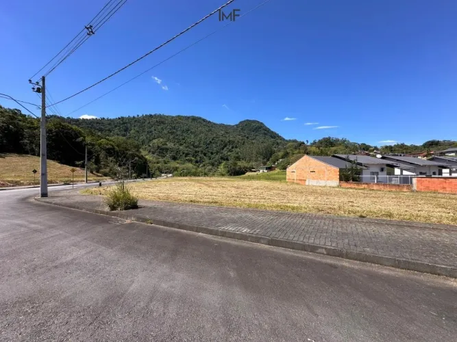 Terreno à venda no Bairro Padre Martinho Stein em Timbó/SC