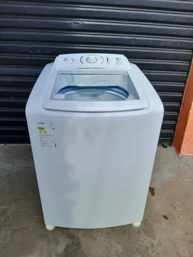 Máquina de Lavar roupas de 12kg Electrolux