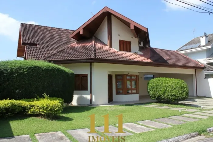 Casa para locação com 04 quartos, Parque Residencial Aquarius - SJC