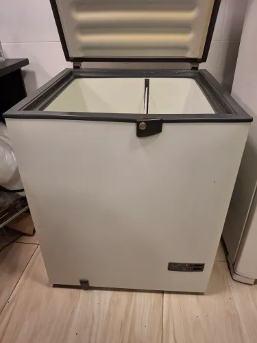 Freezer horizontal de 1 porta