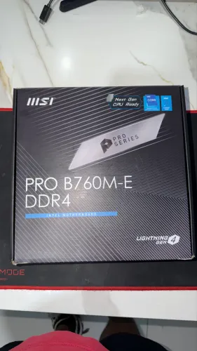 Placa mãe B760 DDR4 pra 12/13/14 Com Defeito Baratoooo