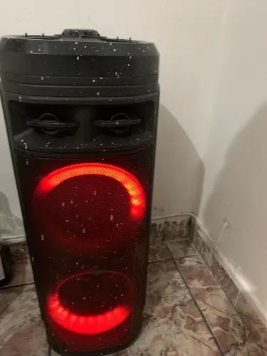 Caixa de som portátil