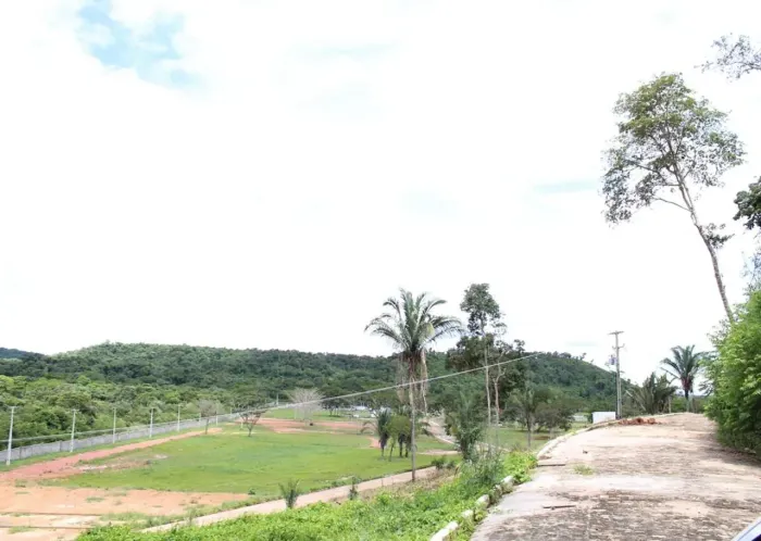 Terreno em condomínio fechado para venda com 1.800 metros quadrados na estrada - Teresina 