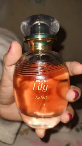 L'eau Lily Soleil. Desodorante Colônia 75ml
