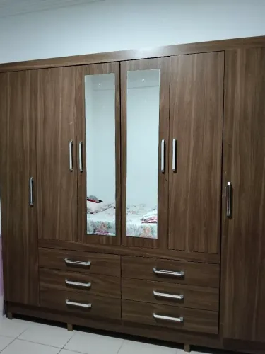 Guarda roupa 6 portas e 6 gavetas