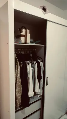 Vendo guarda roupa