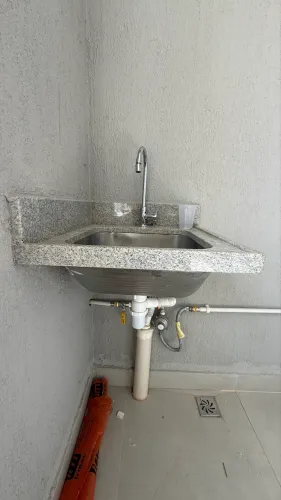 Cuba + bancada granito - área de serviço 
