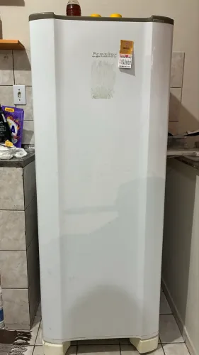 Geladeira Esmaltec 1 porta