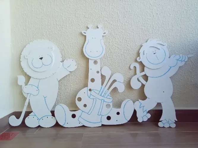 kit 3 animais em chapa mdf branco com detalhe azul decorativo festa - leão girafa macaco