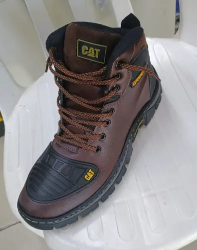 Bota cat