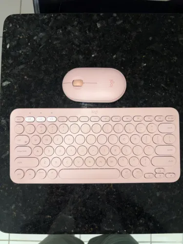 Kit Teclado + Mouse Logitech rosa (Perfeito estado)