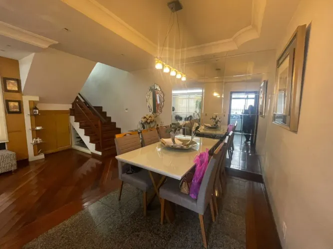 CASA GEMINADA A VENDA NO BAIRRO CAIÇARA 4 QUARTOS 2 SUÍTES 2 VAGAS