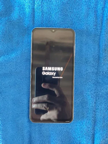 Samsung Galaxy A13 128GB Branco 4GB RAM - Todo Funcionando