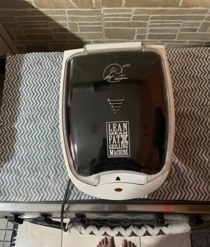 Grill Elétrico/sanduicheira George Foreman