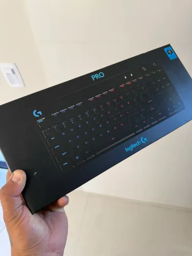 Teclado Logitech PRO