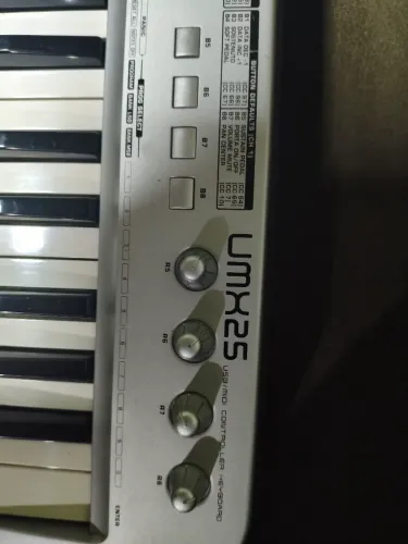 Controlador 25 teclas