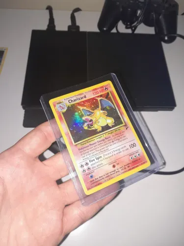 Carta charizard pokemon 