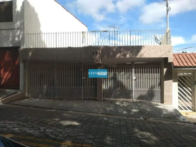 Casa em Vila Augusta com 196.00 m² , 4 quarto(s) , 1 suíte(s) , 2 vaga(s).
