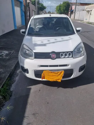 Fiat Uno Evolution 1.4 Fire Flex 8V 5P 2016