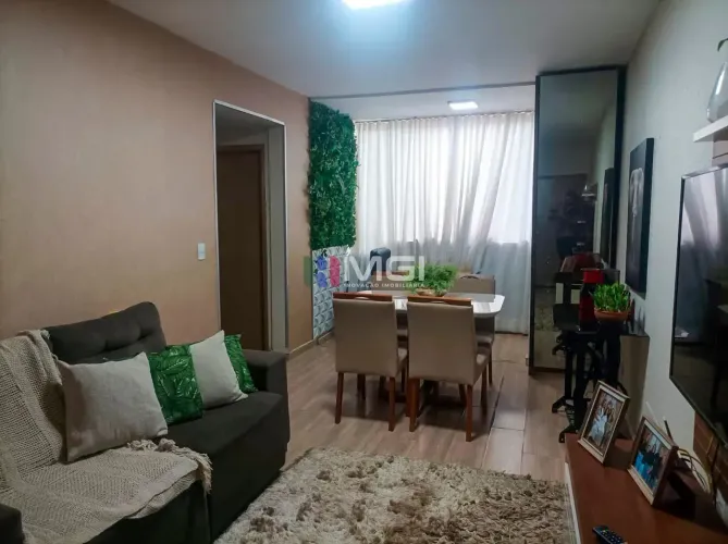 Apartamento Próximo ao Carrefour da T9 Rico em Armários