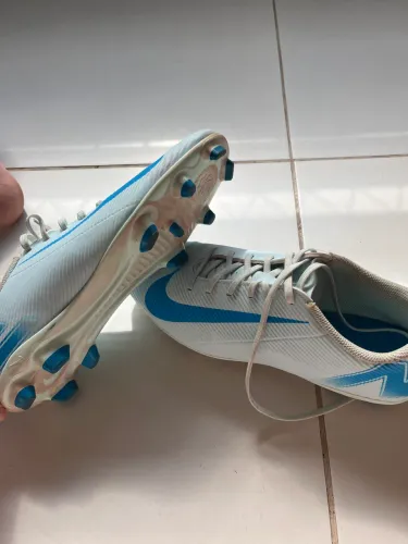 Chuteira Nike Mercurial Campo