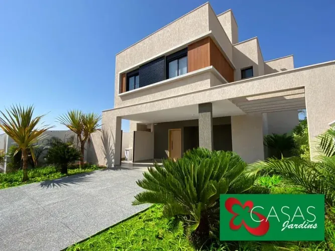 Casa 201m² | 4 Quartos | 3 Suítes | Jardins Lyon FGR | Alto Padrão | Frente Mata