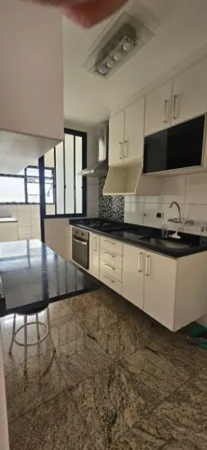 APARTAMENTO COM 2 DORMITORIOS, 2 BANHEIROS COM PLANEJADOS.